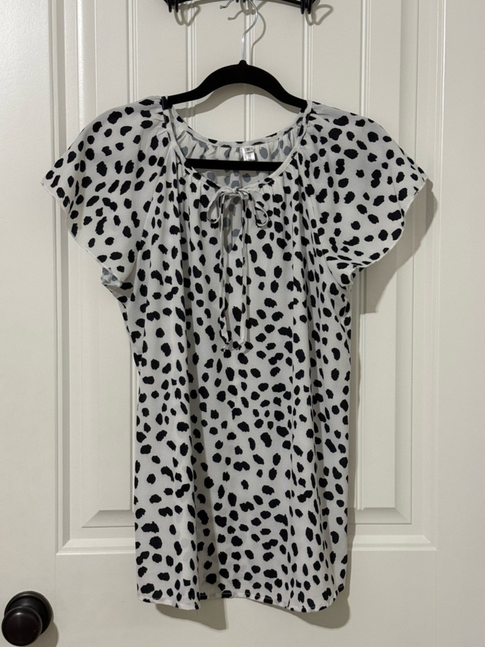 Tie-Neck Dalmatian Spot Flutter Sleeve Blouse - Black/White